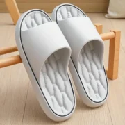 Women's indoor slippers - Image 3